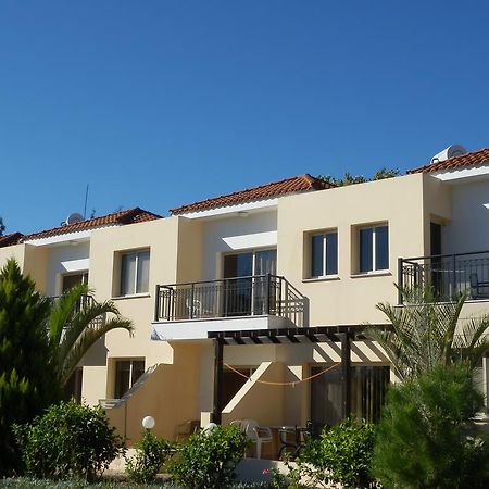 Byreva Apartments Pafos Dış mekan fotoğraf